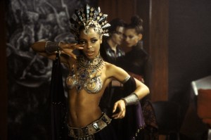 Aaliyah as Akasha in the film adaptation of "Queen of the Damned" (© Warner Bros.)