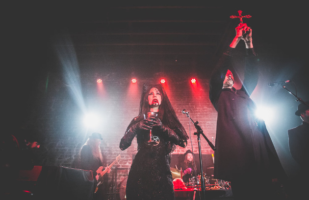 Twin Temple (Photo courtesy of the Twin Temple official website)