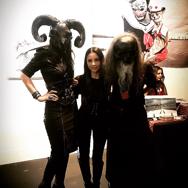 Photo with the artistic duo Mothmeister