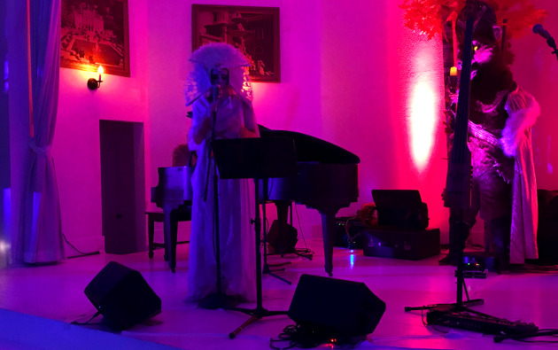 Singer at House of Spirits