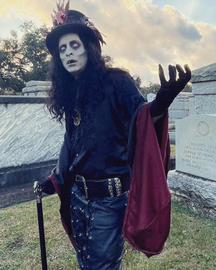 Lead vocalist Rahne Pistor of The Sixth Chamber in "Red Death Masquerade" (Photo credit: Mark Newton)