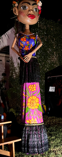 Day of the Dead statues
