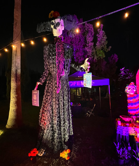Day of the Dead statues
