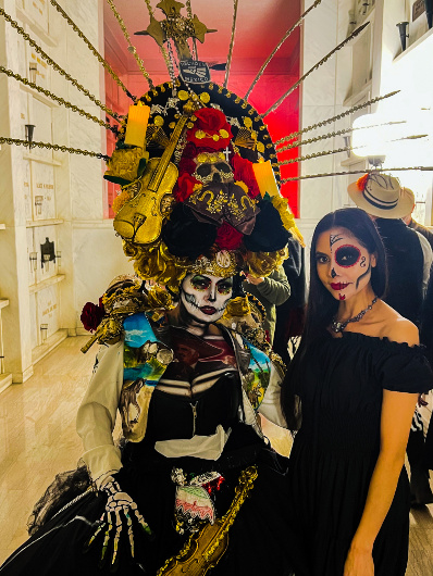 Vamp Jenn and Loretta Vampz