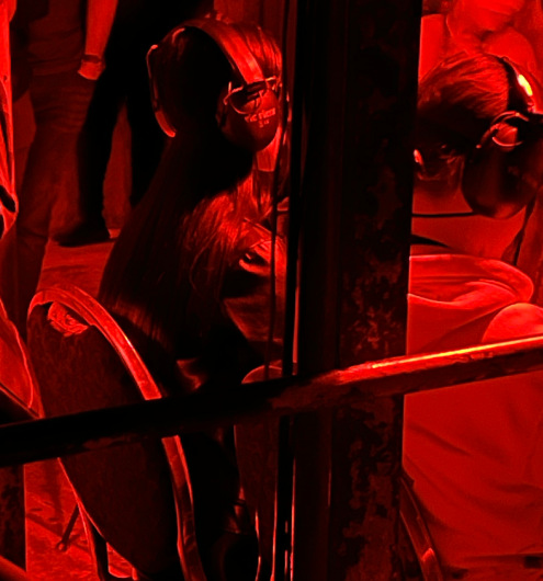 Vamp Jenn testing out the Estes Method in the Rope Locker