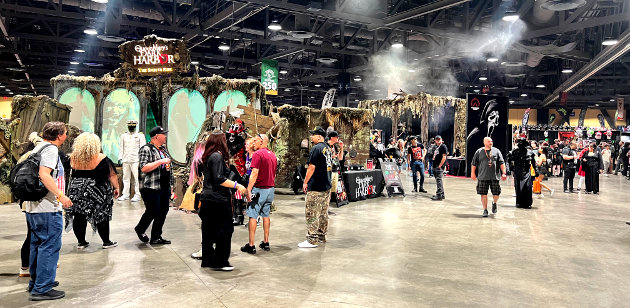 Midsummer Scream Show Floor