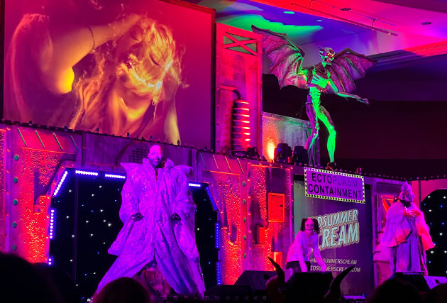 Drag performing duo Reel Guise