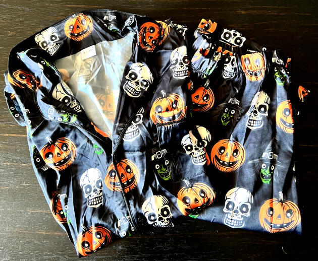 My spooky pajama set from R.I.PJs