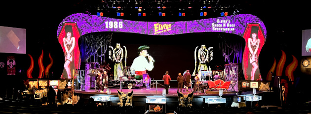 Yours Cruelly, Elvira XXperience