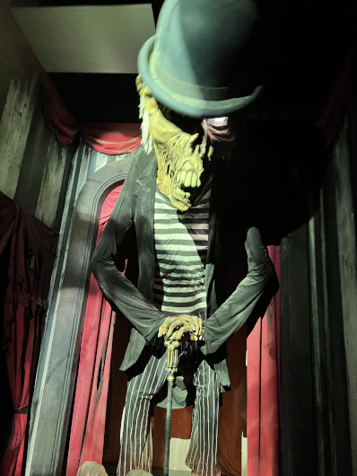 Knott's Scary Farm haunted maze