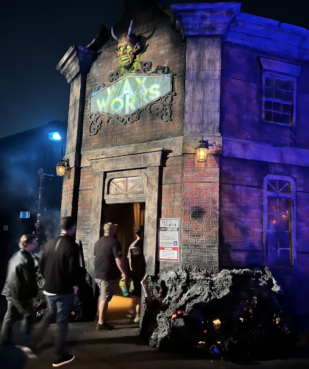 Knott's Scary Farm haunted maze