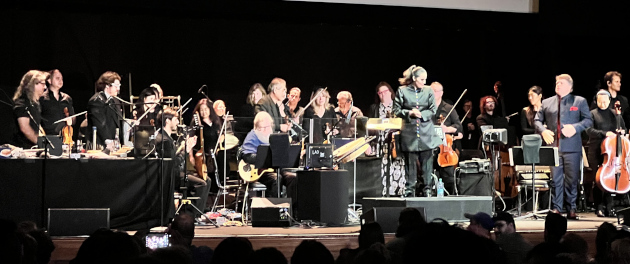 LA Opera Orchestra at the conclusion of Spanish 'Dracula'