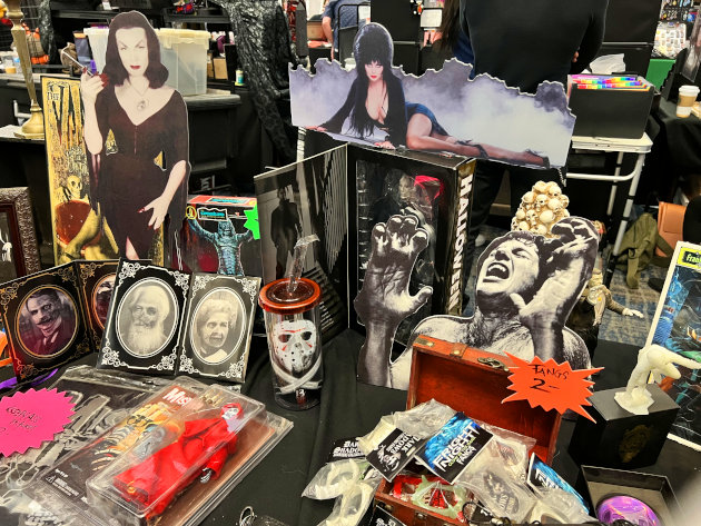 Ve Neill’s Vampire Weekend