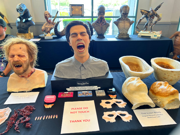 Ve Neill’s Vampire Weekend