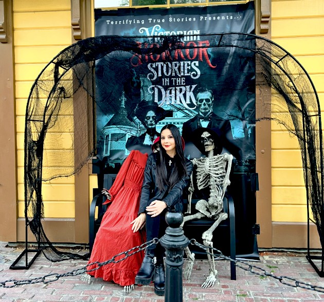 Vamp Jenn attending Victorian Horror Stories in the Dark at Heritage Square Museum