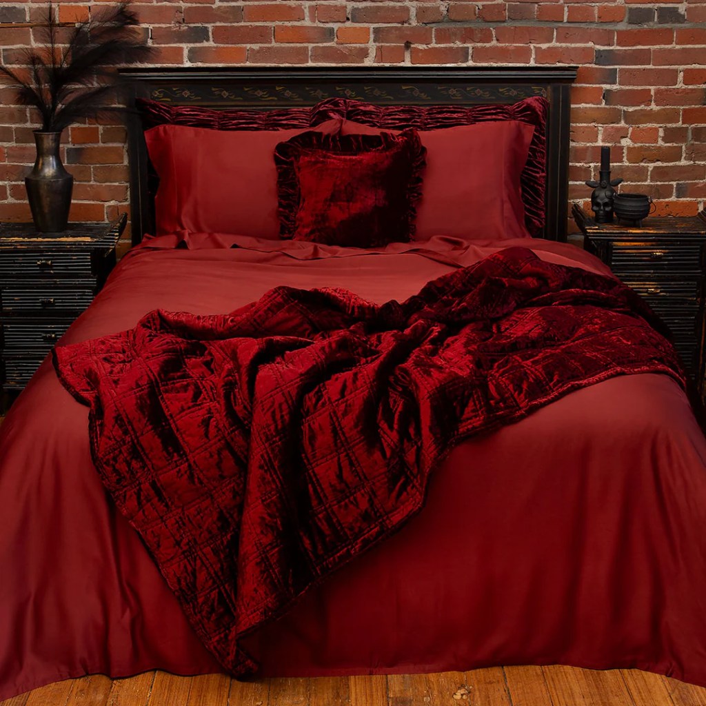 Burgundy Bamboo Sheets by Sin in Linen (Photo credit: Sin in Linen)