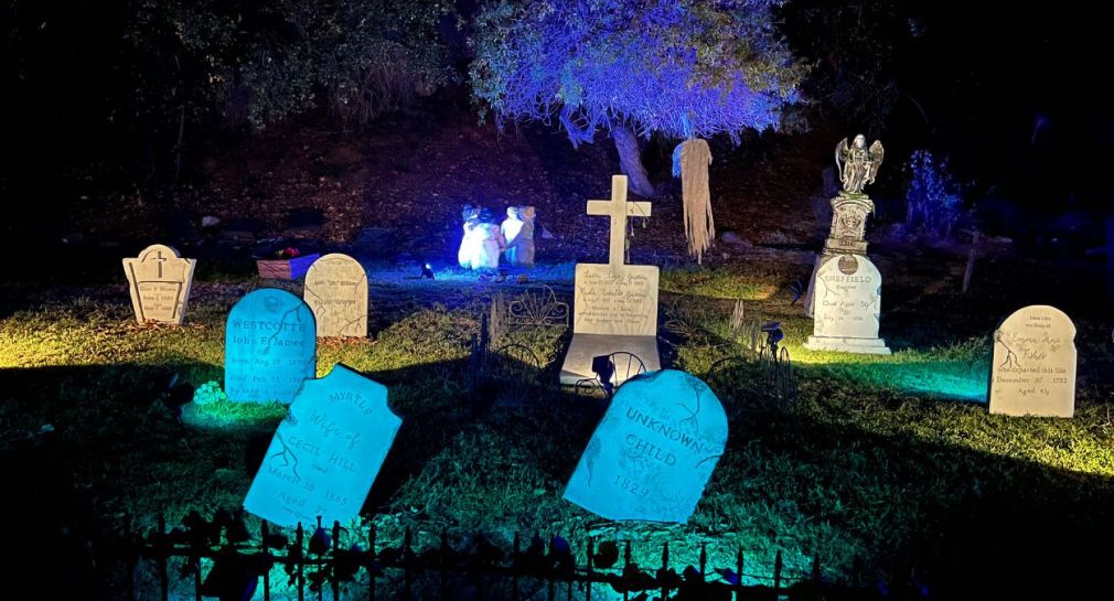 Halloween haunt graveyard