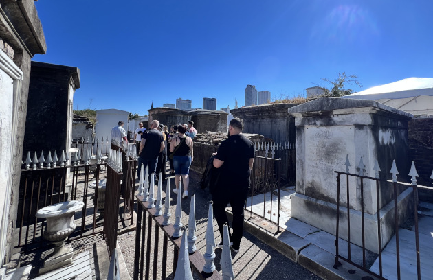 St. Louis Cemetery No. 1 guided tour