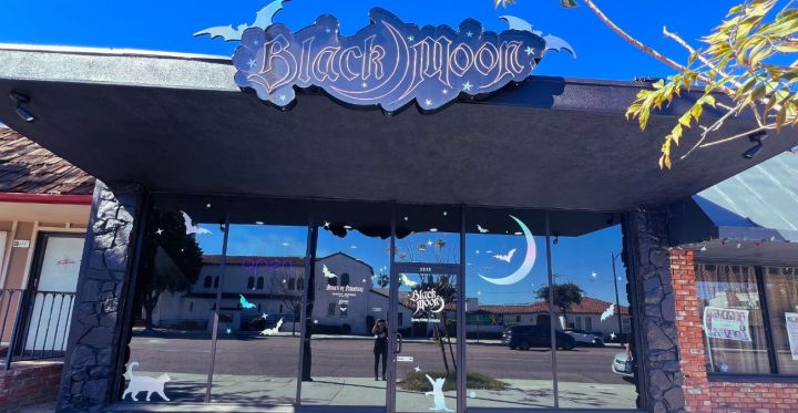 Black Moon Cosmetics boutique in Burbank, CA