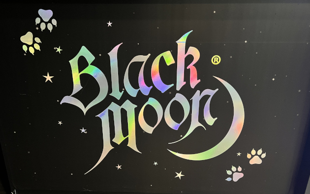 Black Moon Cosmetics shop