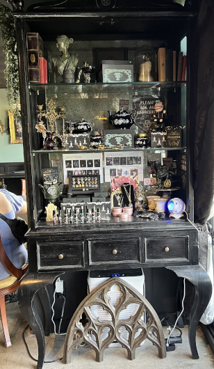 Trinkets for sale at Burnt Umber