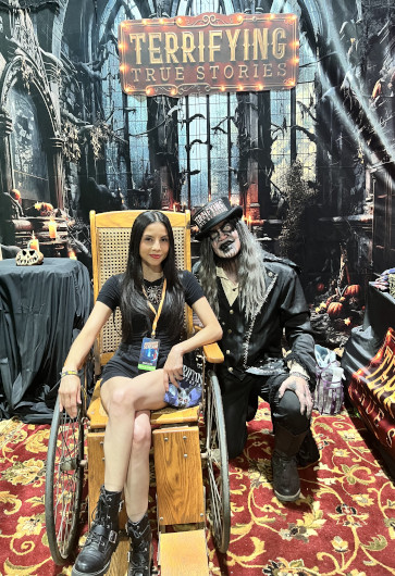 Vamp Jenn and Ryan of Terrifying True Stories