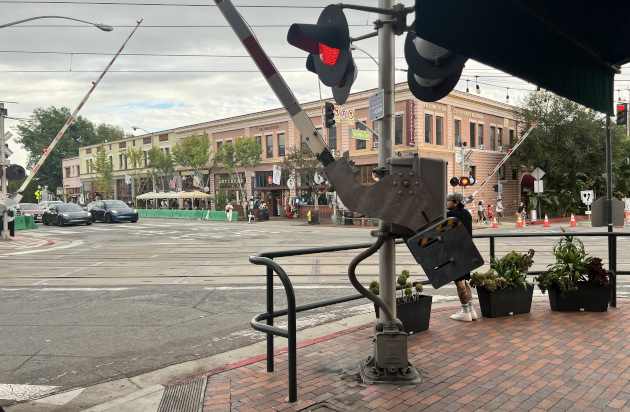 SugarMynt Gallery's Halloween walking tour