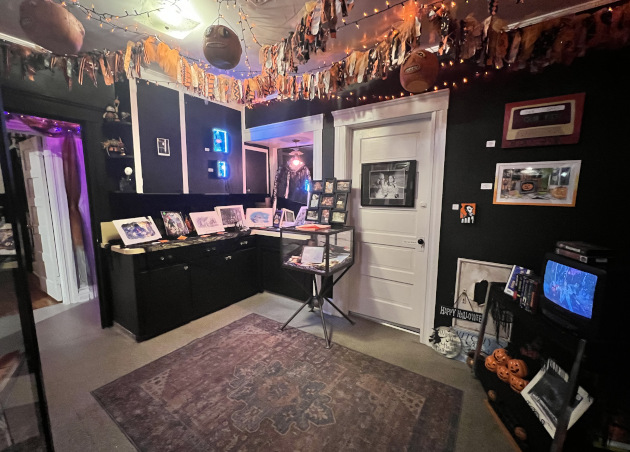SugarMynt Gallery's "Pottsfield Meets Haddonfield" exhibit